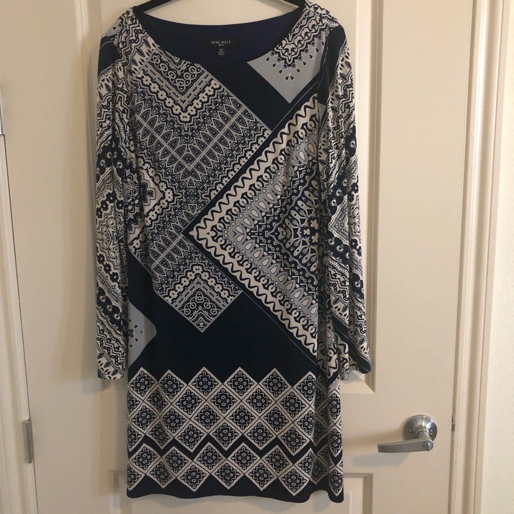 Navy long sleeved print tunic dress